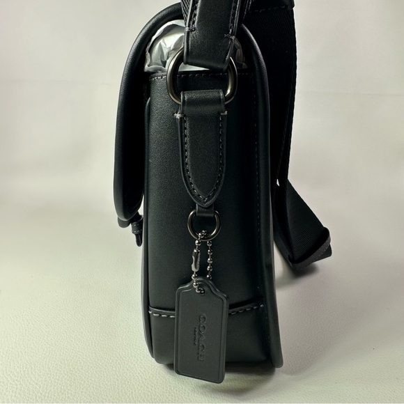 NEW! Men’s Coach League Black Glovetanned Leather Messenger Bag - Picture 5 of 14
